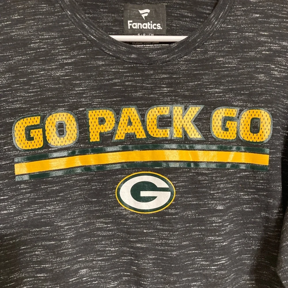Green Bay Packers Football long sleeve t-shirt size small - Picture 2 of 6